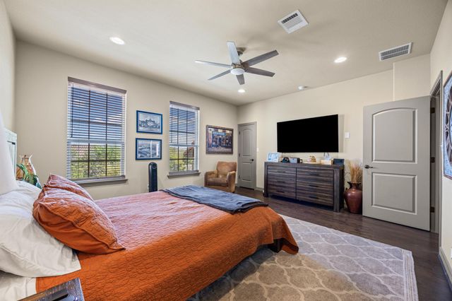 11901 Terraza CIR 44, Austin, TX 78726