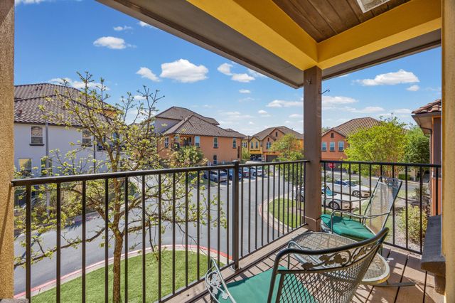 11901 Terraza CIR 44, Austin, TX 78726