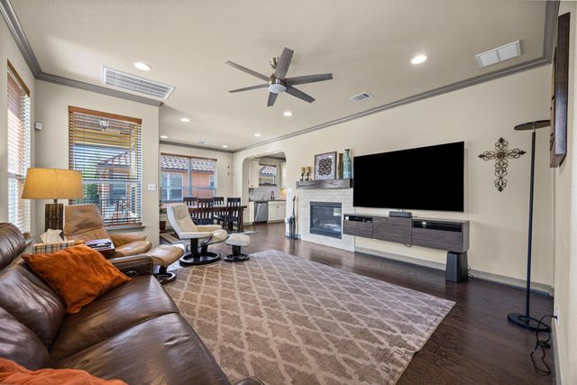 11901 Terraza CIR 44, Austin, TX 78726