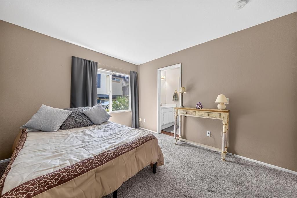 Image 48 of property listing at 1860 Rouge Dr, Chula Vista, CA 91913
