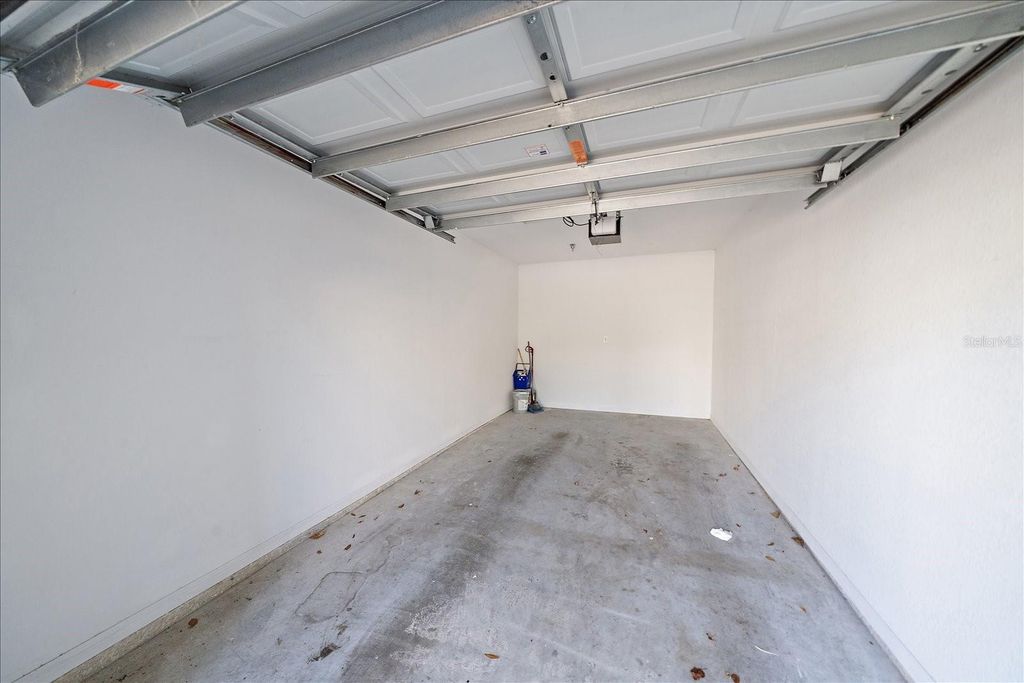 Image 42 of property listing at 5540 ROSEHILL ROAD 201, Sarasota, FL 34233