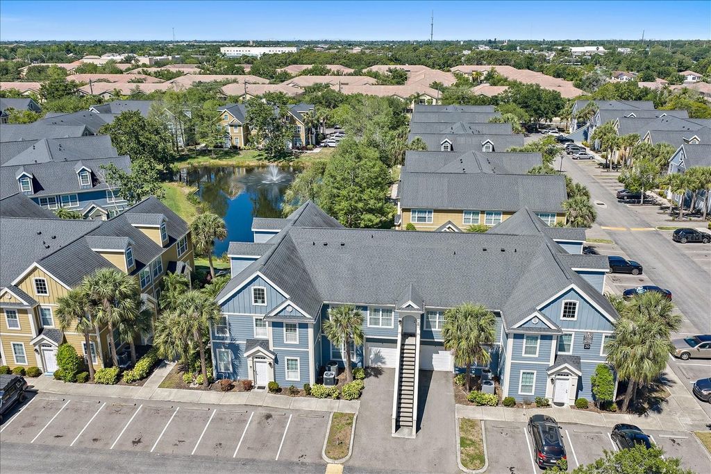 Image 44 of property listing at 5540 ROSEHILL ROAD 201, Sarasota, FL 34233