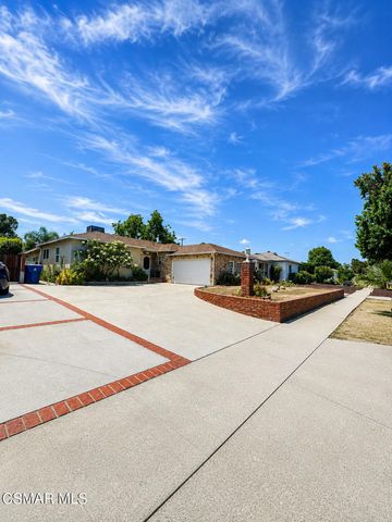10115 Noble Avenue, San Fernando, CA 91345