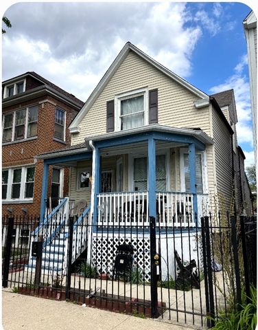 415 N Lawler Avenue, Chicago, IL 60644
