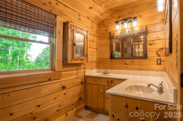 300 Williams Circle, Lake Lure, NC 28746