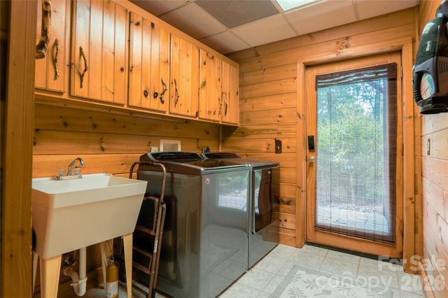 300 Williams Circle, Lake Lure, NC 28746