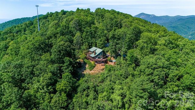 300 Williams Circle, Lake Lure, NC 28746