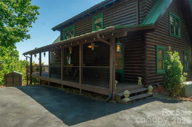 300 Williams Circle, Lake Lure, NC 28746