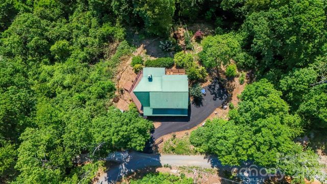 300 Williams Circle, Lake Lure, NC 28746