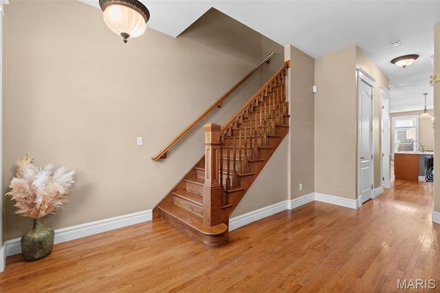 3923 McRee Avenue, St Louis, MO 63110