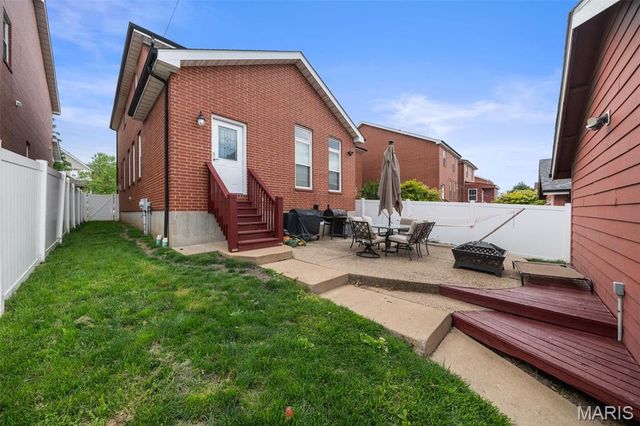 3923 McRee Avenue, St Louis, MO 63110