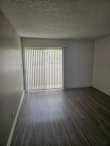 935 N Granite Reef Road Unit 141, Scottsdale, AZ 85257