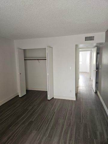 935 N Granite Reef Road Unit 141, Scottsdale, AZ 85257