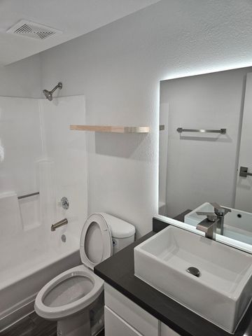 935 N Granite Reef Road Unit 141, Scottsdale, AZ 85257