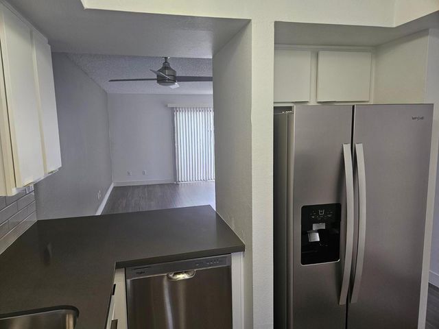 935 N Granite Reef Road Unit 141, Scottsdale, AZ 85257