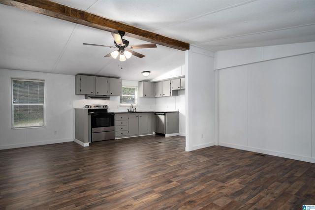 645 DAILEY CIRCLE, Oneonta, AL 35121
