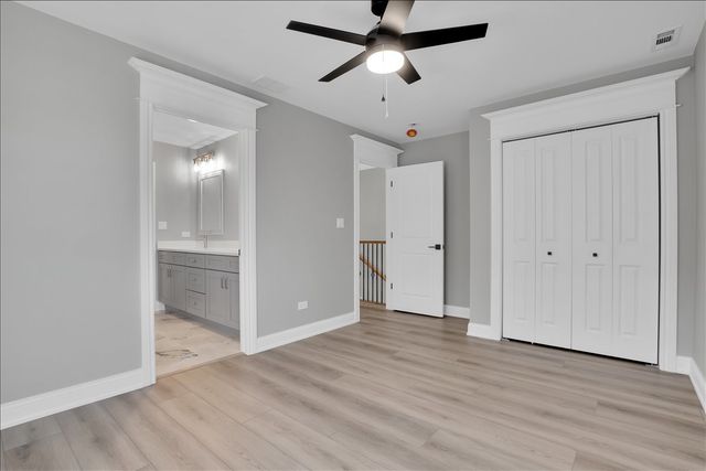 1527 Elgin Avenue, Forest Park, IL 60130