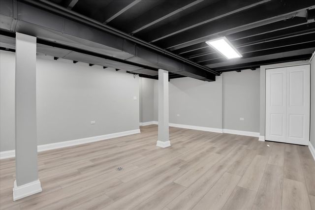 1527 Elgin Avenue, Forest Park, IL 60130