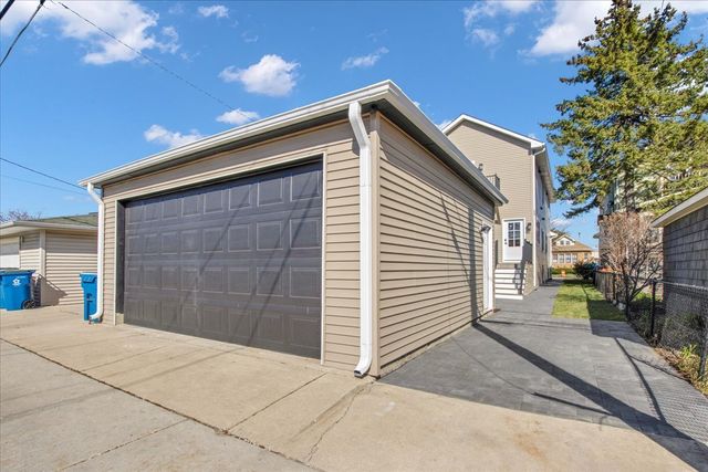 1527 Elgin Avenue, Forest Park, IL 60130