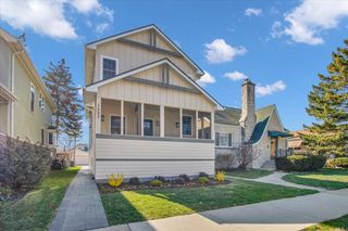 1527 Elgin Avenue, Forest Park, IL 60130