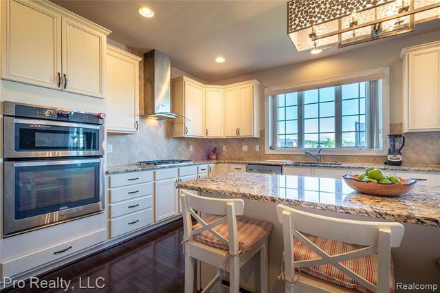 50844 Briar Ridge Lane, Northville, MI 48168