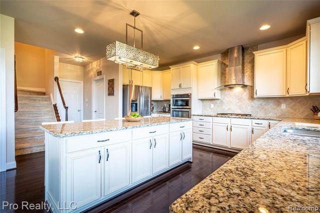 50844 Briar Ridge Lane, Northville, MI 48168