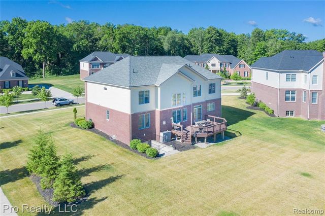 50844 Briar Ridge Lane, Northville, MI 48168