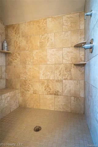 50844 Briar Ridge Lane, Northville, MI 48168