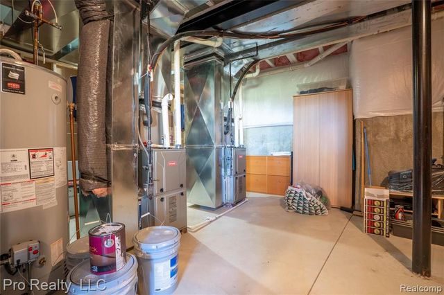 50844 Briar Ridge Lane, Northville, MI 48168