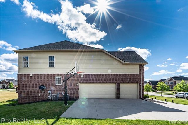 50844 Briar Ridge Lane, Northville, MI 48168
