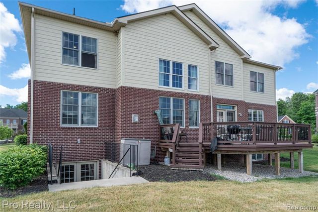 50844 Briar Ridge Lane, Northville, MI 48168