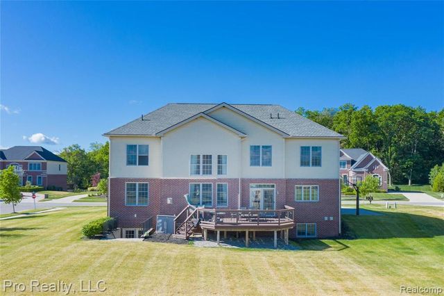 50844 Briar Ridge Lane, Northville, MI 48168