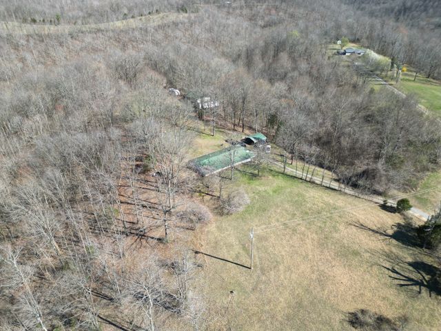 199 R B K Ln, Bethpage, TN 37022