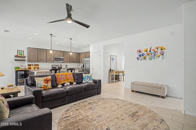 4239 W HANNA Drive, Eloy, AZ 85131