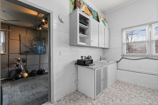 22497 Revere Street, St Clair Shores, MI 48080