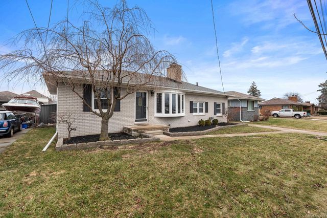 22497 Revere Street, St Clair Shores, MI 48080