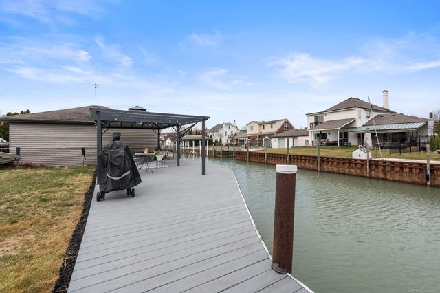 22497 Revere Street, St Clair Shores, MI 48080