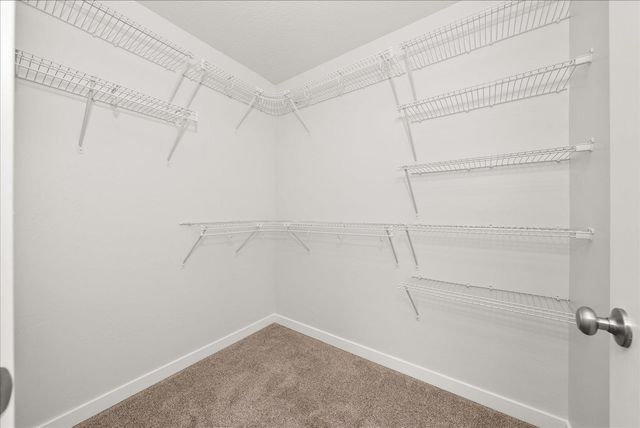 425 N Garvin Ct, Greenacres, WA 99016