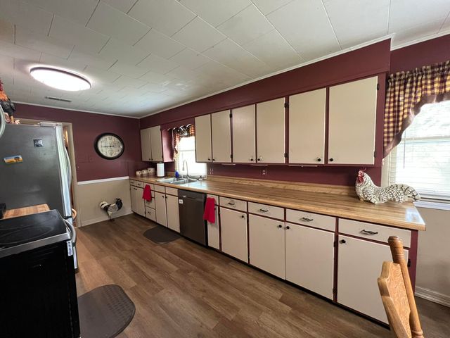 2039 Us Highway 65, Buffalo, MO 65622