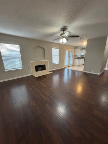 201 Waterford Drive, Wylie, TX 75098