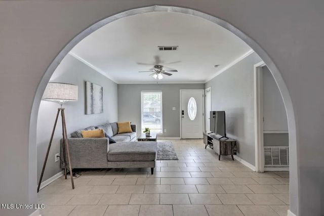 103 Grand Teton Drive, Ocean Springs, MS 39564