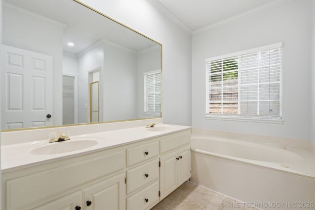 3027 E 89th Place S, Tulsa, OK 74137