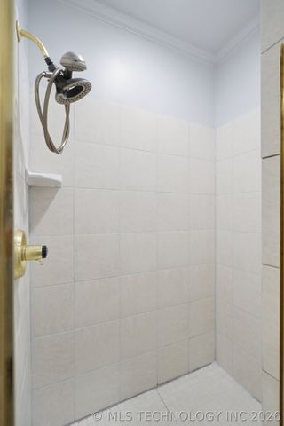 3027 E 89th Place S, Tulsa, OK 74137