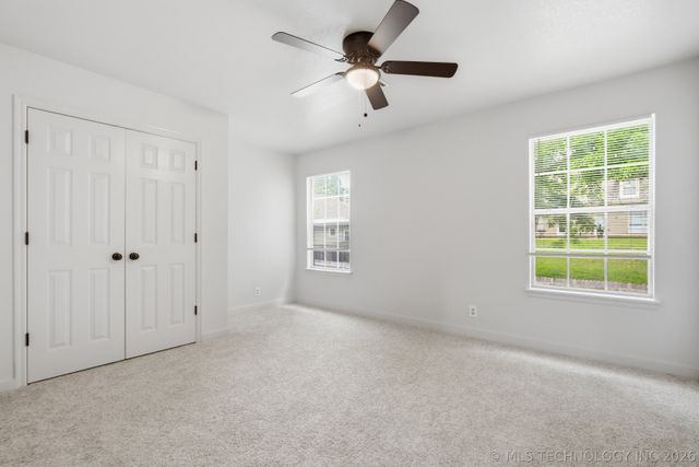 3027 E 89th Place S, Tulsa, OK 74137