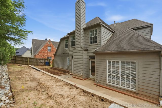 3027 E 89th Place S, Tulsa, OK 74137