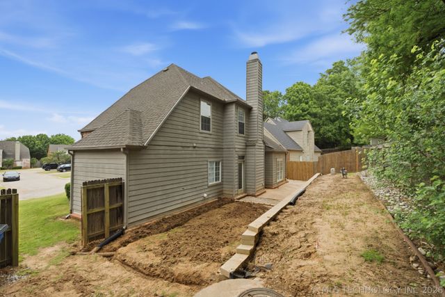 3027 E 89th Place S, Tulsa, OK 74137