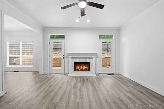 3027 E 89th Place S, Tulsa, OK 74137