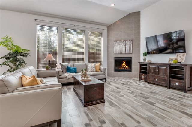 4602 Magnolia Park Drive, Arlington, TX 76005