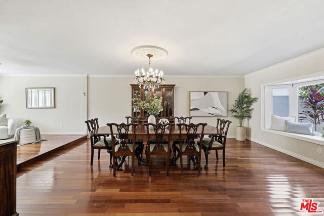5507 Bluebell Avenue, Valley Village, CA 91607
