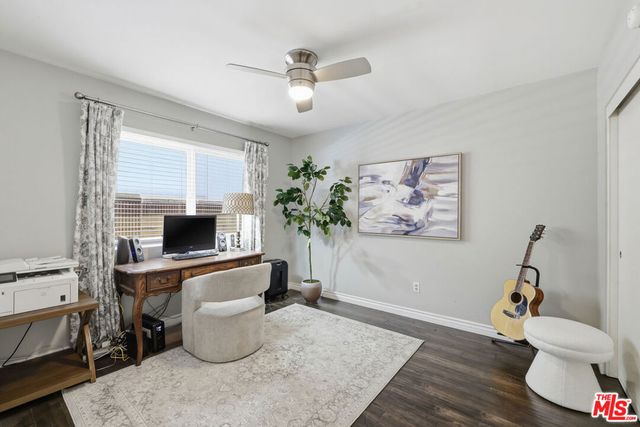5507 Bluebell Avenue, Valley Village, CA 91607